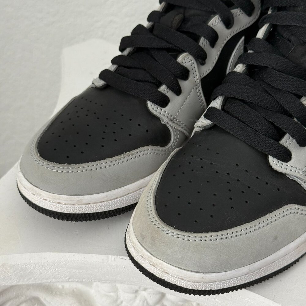 Nike Air Jordan 1 Retro High OG ‘Shadow 2.0’ | Women’s Size 7.5 - Picture 4 of 8